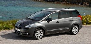 peugeot-5008-doble-cero-que-apunta-familia-12634559745092.jpg