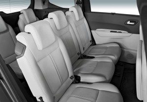 peugeot-5008-doble-cero-que-apunta-familia-12634559775110-jpg peugeot-5008-doble-cero-que-apunta-familia-12634559775110.jpg