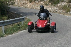can-am-spyder-se5-adiccion-incurable-12634564102678.jpg
