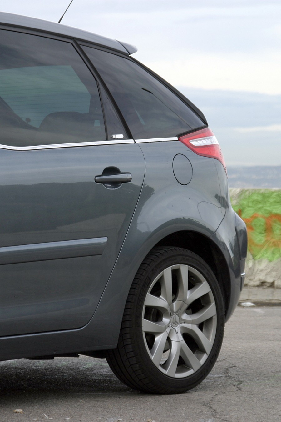 DM12628582624-jpg DM12628582624.jpg