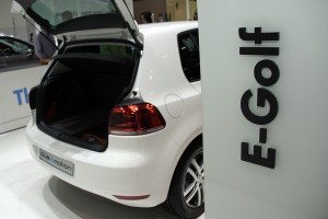 salon-automovil-madrid-volkswagen-golf-blue-e-motion-12746916345-jpg salon-automovil-madrid-volkswagen-golf-blue-e-motion-12746916345.jpg