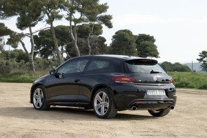 volkswagen-scirocco-r-12729858606.jpg