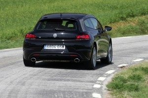 volkswagen-scirocco-r-127348158510.jpg