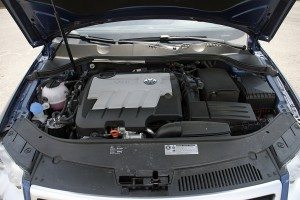 volkswagen-passat-variant-r-line-2-0-tdi-170-dsg-4motion-familiar-camuflaje-127650182511-jpg volkswagen-passat-variant-r-line-2-0-tdi-170-dsg-4motion-familiar-camuflaje-127650182511.jpg