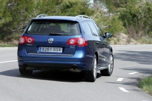 volkswagen-passat-variant-r-line-2-0-tdi-170-dsg-4motion-familiar-camuflaje-12765068308-jpg volkswagen-passat-variant-r-line-2-0-tdi-170-dsg-4motion-familiar-camuflaje-12765068308.jpg