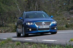 volkswagen-passat-variant-r-line-2-0-tdi-170-dsg-4motion-familiar-camuflaje-127650683213-jpg volkswagen-passat-variant-r-line-2-0-tdi-170-dsg-4motion-familiar-camuflaje-127650683213.jpg