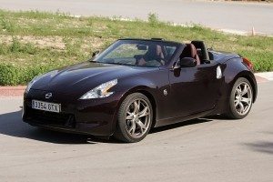 nissan-370z-12864604737.jpg