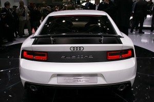 salon-automovil-paris-audi-quattro-concept-12858861602.jpg