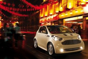 sueno-urbano-llamado-aston-martin-cygnet-12868051912.jpg