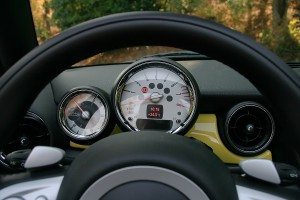 mini-cabrio-cooper-s-john-cooper-works-pequeno-diablo-12897838081.jpg