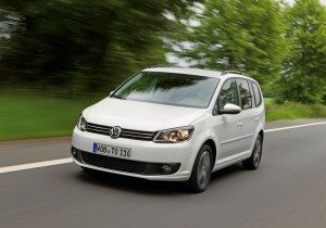 volkswagen-touran-crece-eficiencia-12894870842-jpg volkswagen-touran-crece-eficiencia-12894870842.jpg