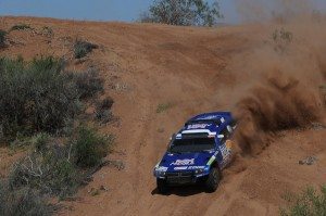 dakar-2011-etapa-13-nasser-al-attiyah-timo-gottschalk-se-cuelan-entre-grandes-dakar-12951262874-jpg dakar-2011-etapa-13-nasser-al-attiyah-timo-gottschalk-se-cuelan-entre-grandes-dakar-12951262874.jpg