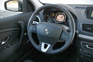 renault-megane-dci-110-edc-dynamique-129888286117-jpg renault-megane-dci-110-edc-dynamique-129888286117.jpg