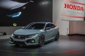 honda-civic-hatchback-prototype-salon-ginebra-2016-93