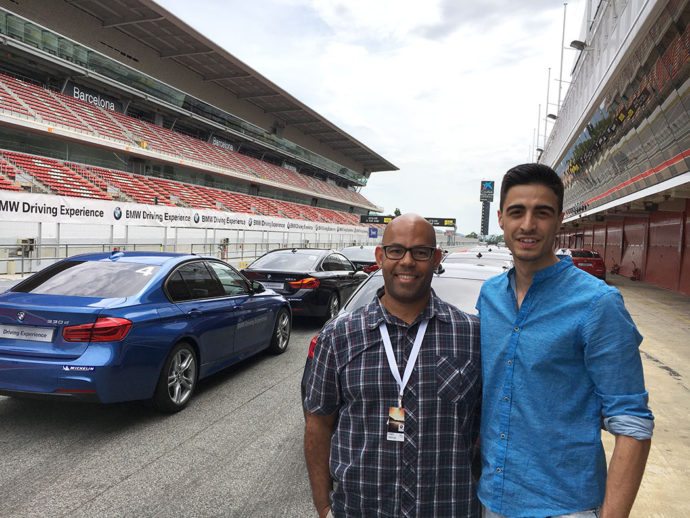 Gaby Esono con Joel González en la BMW Driving Experience