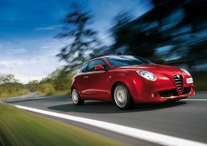alfa-romeo-mito-genes-deportivos-pequeno-familia-126345532918.jpg