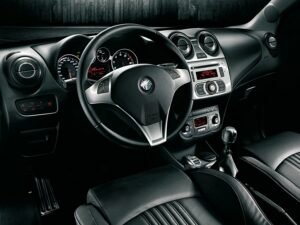 alfa-romeo-mito-genes-deportivos-pequeno-familia-126345533022.jpg