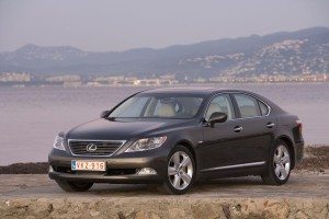 lexus-equipa-traccion-las-4-ruedas-ls-460-1263455378446-jpg lexus-equipa-traccion-las-4-ruedas-ls-460-1263455378446.jpg