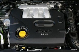 nace-renault-laguna-coupe-1263455359276.jpg
