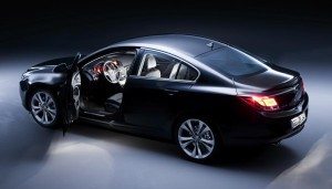 opel-insignia-busca-precision-alemana-1263455410735.jpg