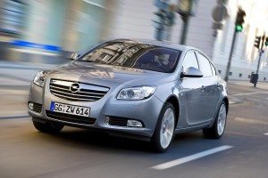 opel-insignia-busca-precision-alemana-1263455410738.jpg