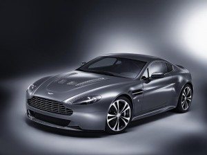 aston-martin-v12-vantage-combinacion-perfecta-12634554631192.jpg