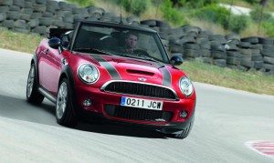 mini-john-cooper-works-cabrio-12634554661216.JPG