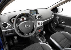 renault-clio-se-moderniza-12634554921442.jpg