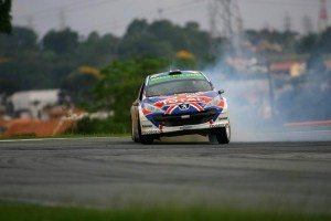 irc-curitiba-meeke-logra-primera-victoria-brasil-12634555772142.jpg