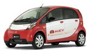 peugeot-comercializara-mitsubishi-i-miev-12634555571976.jpg