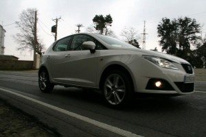 seat-ibiza-1-6-sport-agilidad-marca-casa-12634556112438.JPG