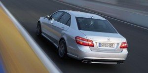mercedes-benz-e63-amg-dia-dia-12634556712890.jpg