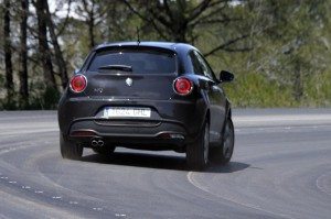 alfa-romeo-mito-1-4-t-jet-distinctive-nada-es-lo-que-parece-12634557753689.jpg