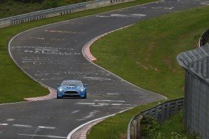 aston-martin-las-24-horas-nurburgring-12634559224732.jpg