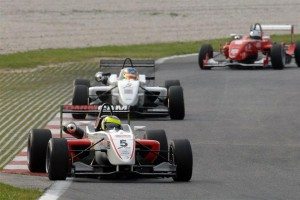 f3-italiana-adria-campos-hull-saldra-segunda-posicion-1263456137302-jpg f3-italiana-adria-campos-hull-saldra-segunda-posicion-1263456137302.jpg