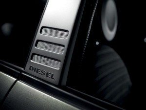 fiat-500-by-diesel-todavia-moda-12634559254752.jpg