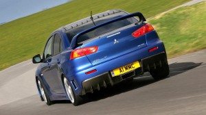mitsubishi-lancer-evolution-fq-400-salvaje-que-nunca-12634559374834.jpg