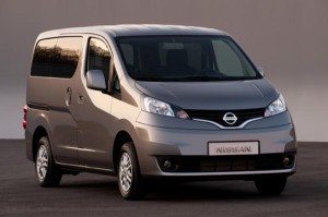 nissan-nv200-ya-no-tendras-que-elegir-12634558854458.jpg