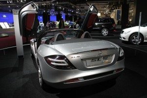 salon-automovil-barcelona-mclaren-mercedes-slr-roadster-12634558384105.jpg