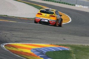 wtcc-valencia-tarquini-logra-primera-pole-temporada-12634559544958.jpg