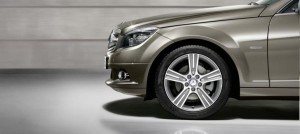 aumentando-glamour-mercedes-benz-clase-c-special-edition-1263456139326.jpg