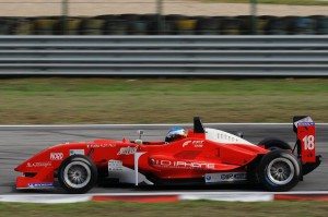 f3-italiana-magione-primera-victoria-campos-hull-1263456138318.jpg
