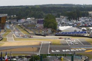 lms-montezemolo-da-salida-mans-anuncia-equipo-oficial-ferrari-1263456117139-jpg lms-montezemolo-da-salida-mans-anuncia-equipo-oficial-ferrari-1263456117139.jpg