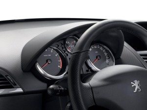 peugeot-207-refresca-imagen-1263456171608.jpg
