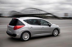peugeot-207-refresca-imagen-1263456173624.jpg