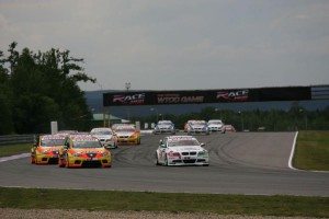 wtcc-brno-farfus-lo-tira-todo-borda-1263456153445-jpg wtcc-brno-farfus-lo-tira-todo-borda-1263456153445.jpg