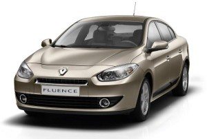 nuevo-renault-megane-4-puertas-se-llama-fluence-12634564092661.jpg