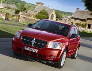 dodge-caliber-2010-se-renueva-dentro-12634564292820.jpg