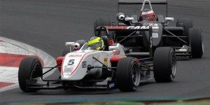 f3-italiana-vallelunga-campos-hull-logra-merecida-cuarta-posicion-12634565423781.jpg