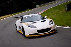lotus-evora-ya-tiene-version-carreras-12634564683143.jpg